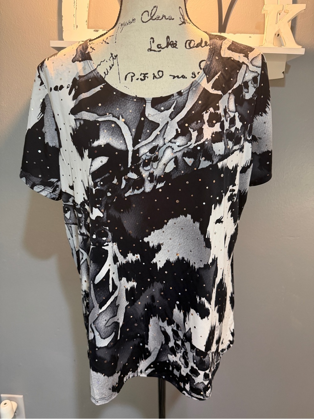 BRITTANY BLACK Black & White Abstract Short Sleeve Top Sz 2X